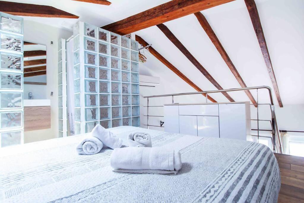 Acogedor Duplex Con Terraza Interior En La Playa Apartamento Valência Exterior foto